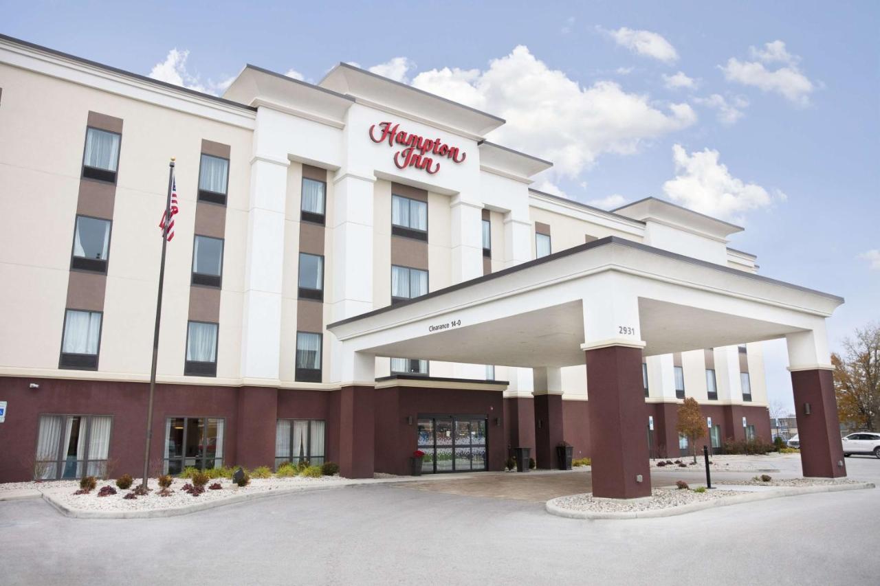 Hampton Inn & Suites - Toledo/Oregon Exterior photo